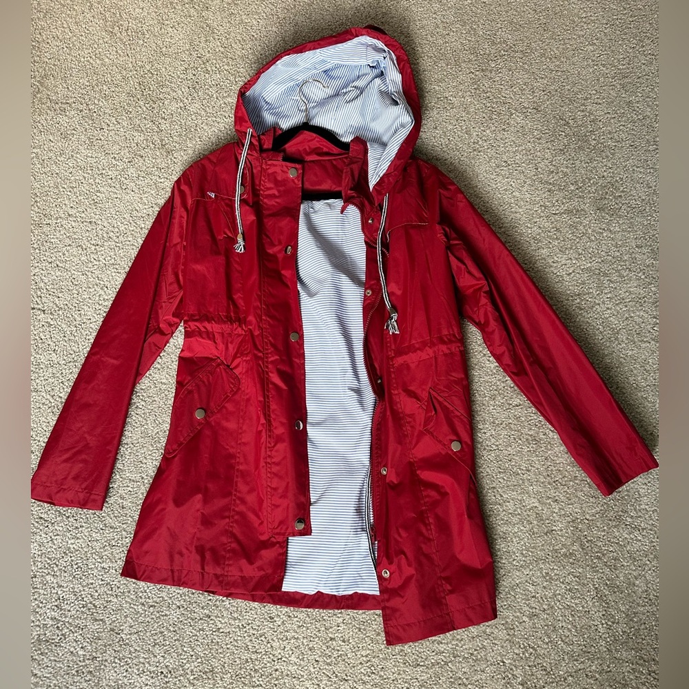 Rain coat